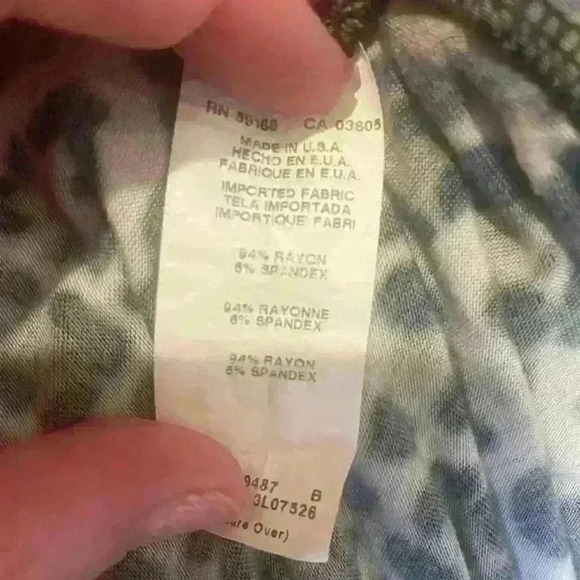 Karen Kane Medium faux wrap dress in leopard print. - Picture 2 of 6